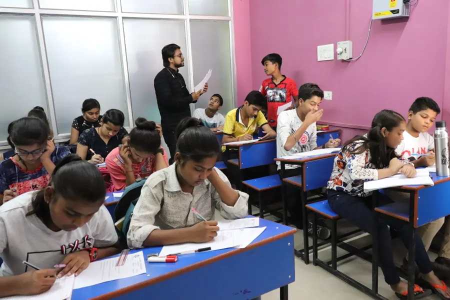 Classroom practice and student interaction — Rivanta Educare, Gonda; archive 2018–2019